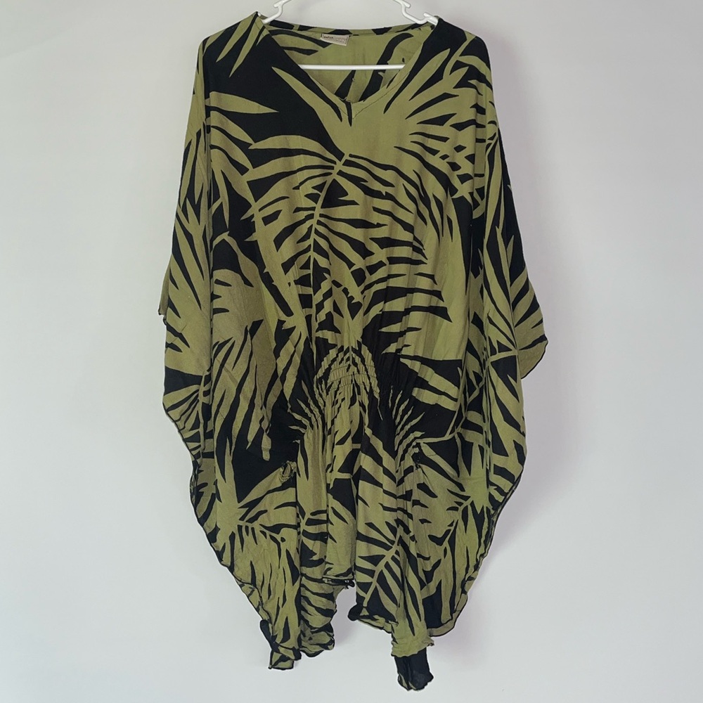 Women's Hawaiian Napua Collection Hawaii dress green and black